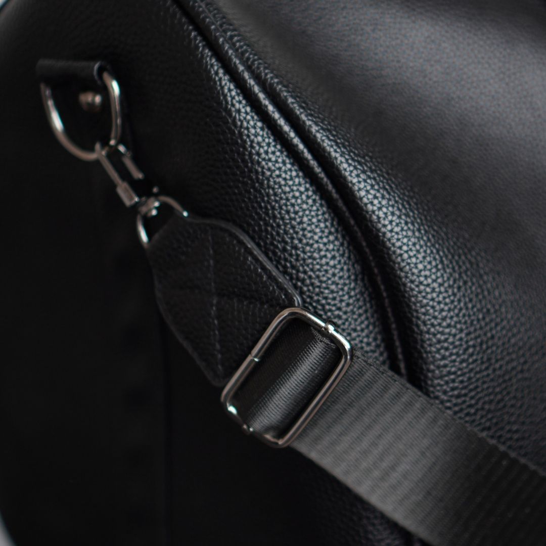 TRAVEL BAG