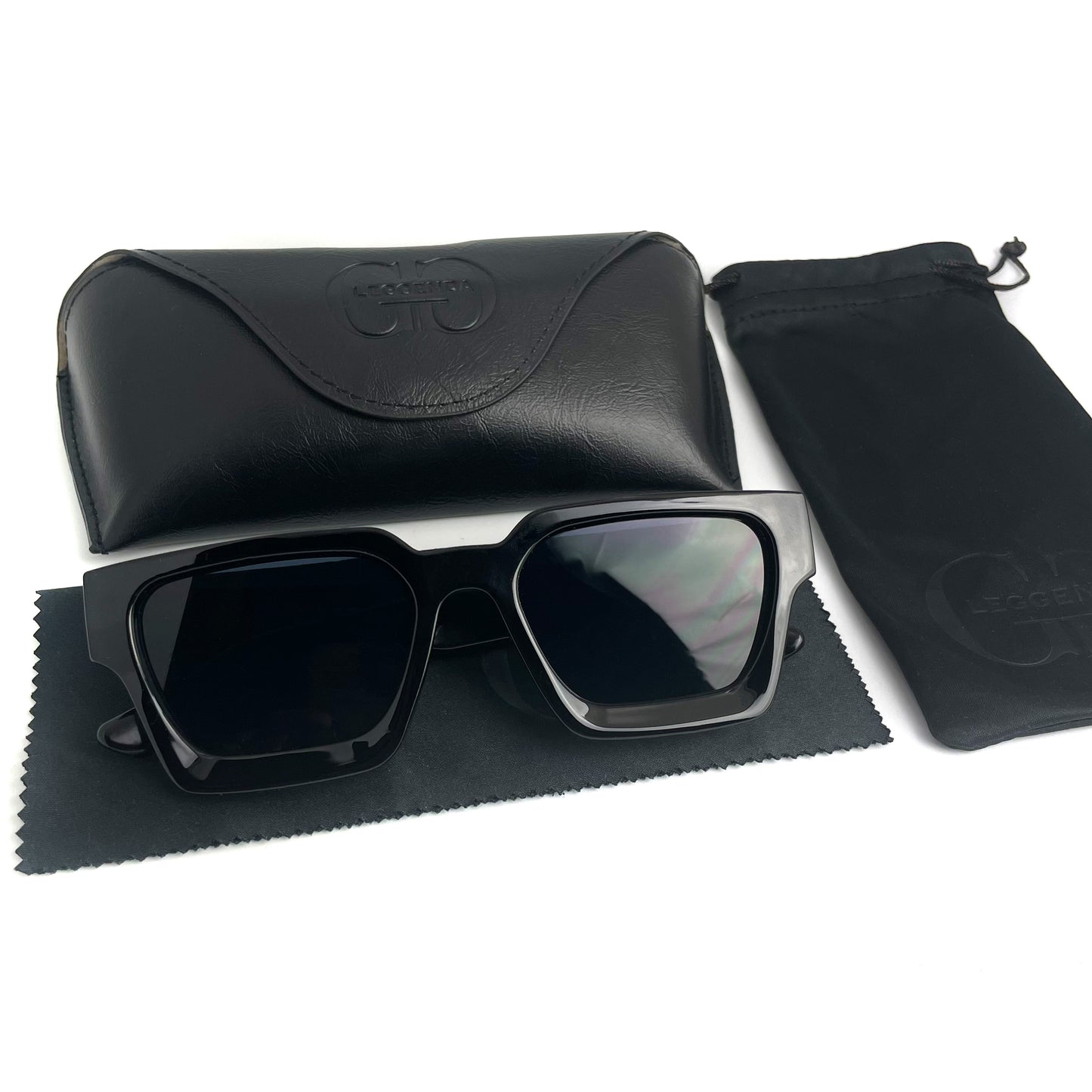 Square Black Retro